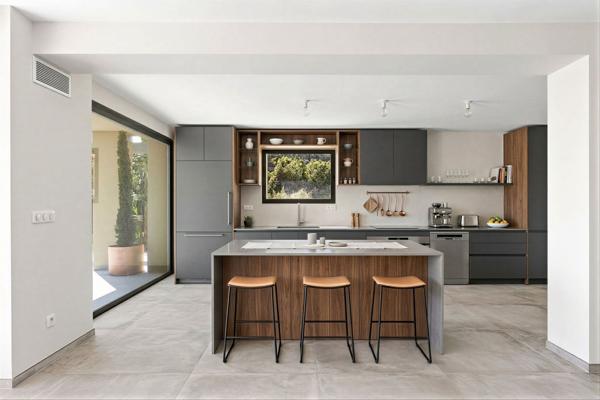 Vente Maison de luxe La Cadière-d'Azur 6 Pièces 223 m²