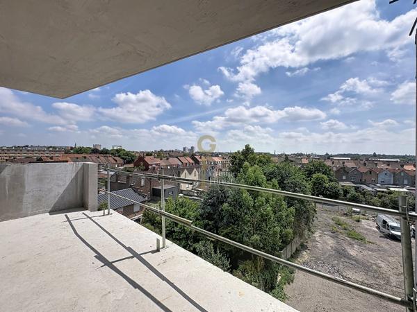 Spacieux T4 avec vue sur les toits de La Madeleine