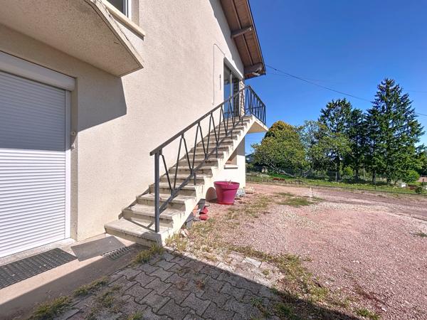 Maison à étage de 144m² habitable à Crèches sur Saône