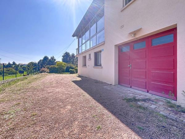 Maison à étage de 144m² habitable à Crèches sur Saône