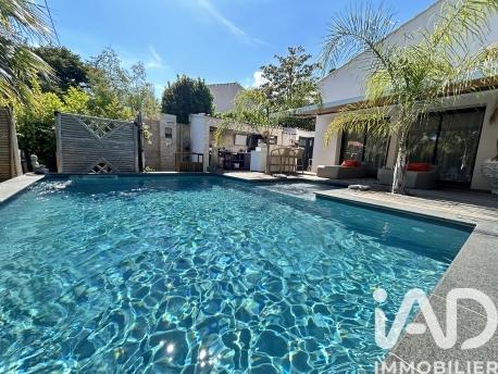 Maison à vendre 7 pièces 180 m² Le Beausset