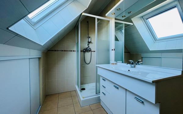 Maison à vendre    4 pièces •  Plescop