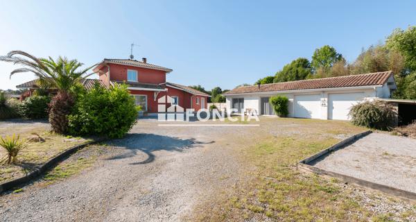 À vendre Maison 7 pièces 143 m² - Rivière-saas-et-gourby 40180