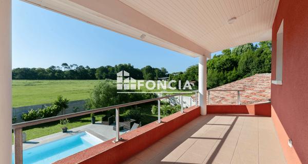 À vendre Maison 7 pièces 143 m² - Rivière-saas-et-gourby 40180