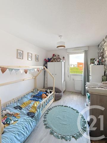 Appartement F4 à vendre  4 pièces - 74,80 m2 AUBIERE - 63