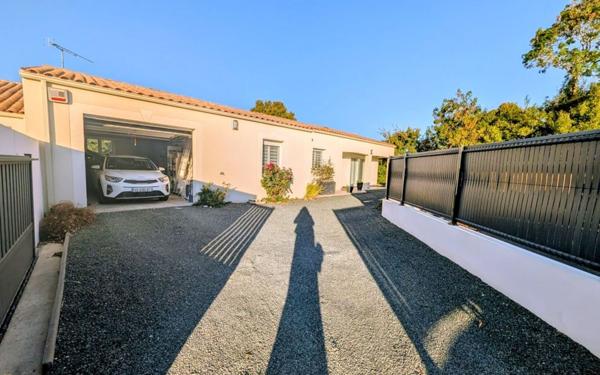 Maison à vendre    5 pièces • 129,75 m2 Le Thou