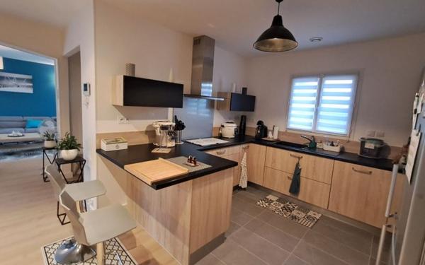 Maison à vendre    5 pièces • 129,75 m2 Le Thou