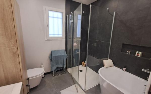 Maison à vendre    5 pièces • 129,75 m2 Le Thou