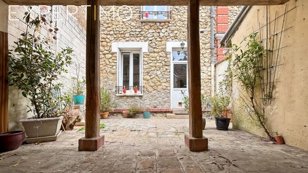 Étampes (91150) À vendre Meulière surface total 115 m², 3 chambres, garage