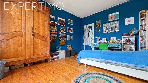 Étampes (91150) À vendre Meulière surface total 115 m², 3 chambres, garage