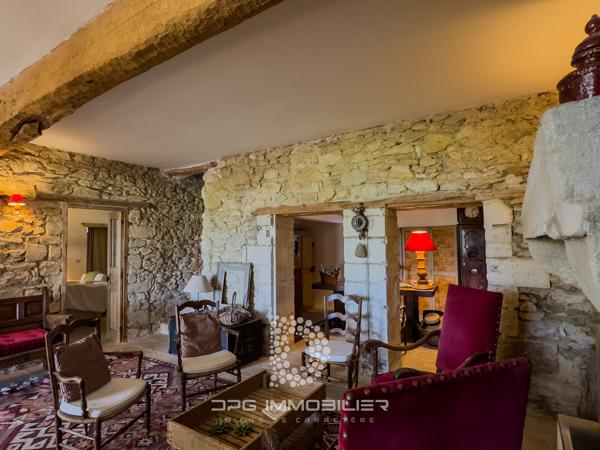 L'Isle-sur-la-Sorgue (84800) Ancien relais de poste du XVII? siècle