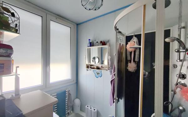 Appartement à vendre    4 pièces • 66,07 m2 Le Petit-Quevilly