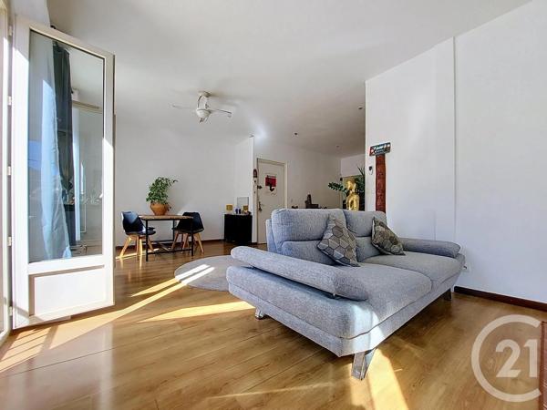 Appartement F3 à vendre  3 pièces - 78,25 m 2   AMELIE LES BAINS PALALDA  - 66