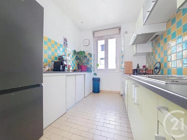 Appartement F3 à vendre  3 pièces - 78,25 m 2   AMELIE LES BAINS PALALDA  - 66