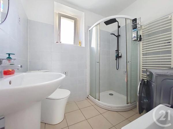 Appartement F3 à vendre  3 pièces - 78,25 m 2   AMELIE LES BAINS PALALDA  - 66