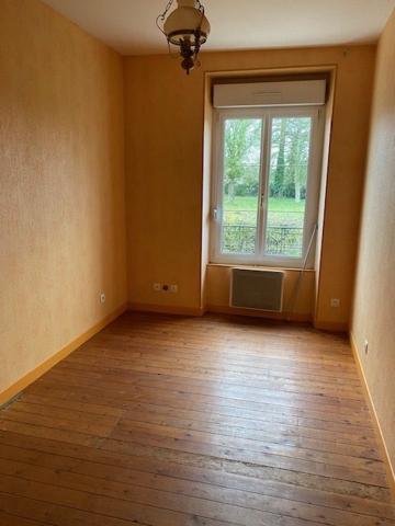 Maison bourgeoise Rouessé-Fontaine 148.70 m²