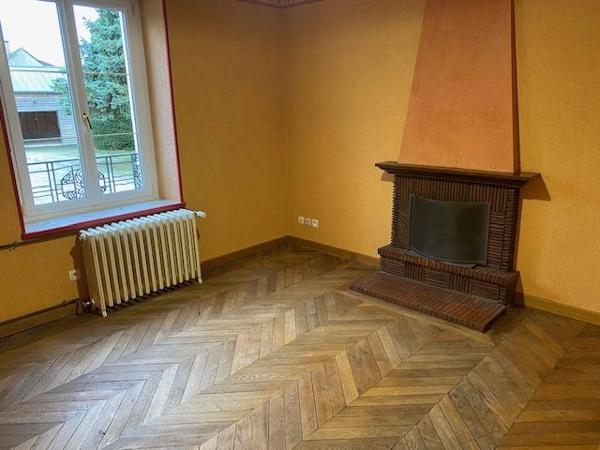 Maison bourgeoise Rouessé-Fontaine 148.70 m²