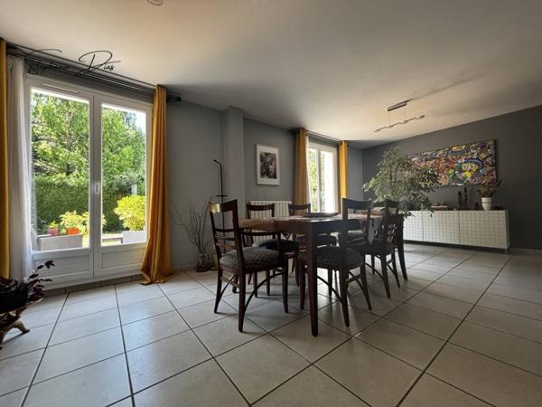 Maison à vendre 6 pièces de 174 m²