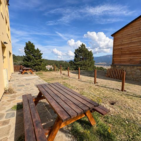 Appartement
         3 pièces
        - 39 m² 145 000 € *