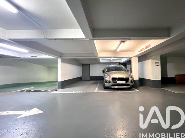 Parking à vendre 12 m² Paris 15