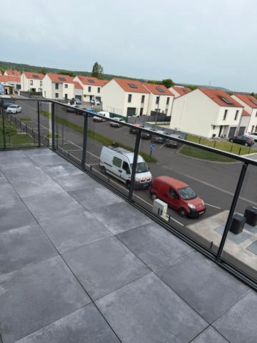 Appartement F2 46 m² avec ascenseur et garage à Talange
