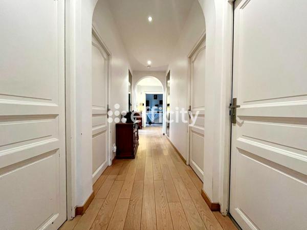 Maison 6 pièces - 190 m² Bien prestige