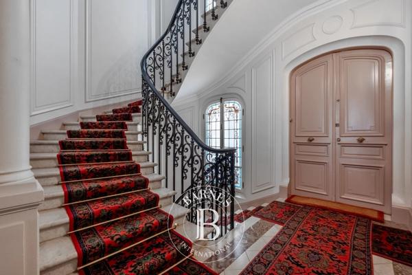 Paris 6ème, Appartement 3 Chambres -  155 m² à vendre