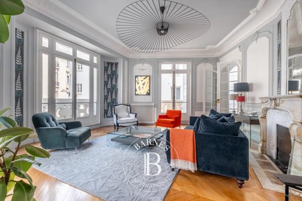 Paris 6ème, Appartement 3 Chambres -  155 m² à vendre