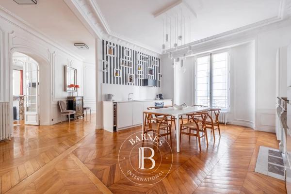 Paris 6ème, Appartement 3 Chambres -  155 m² à vendre