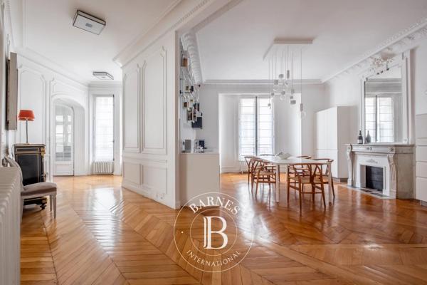 Paris 6ème, Appartement 3 Chambres -  155 m² à vendre