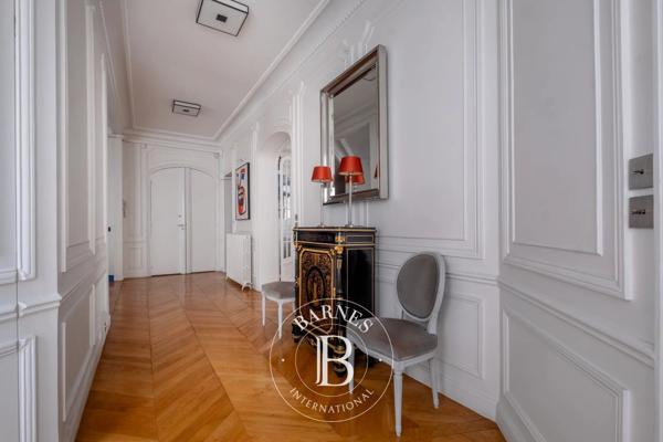 Paris 6ème, Appartement 3 Chambres -  155 m² à vendre