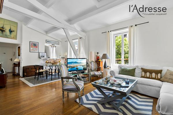 Appartement hypercentre Suresnes 3 pièces 74m²