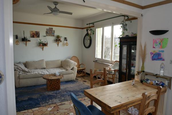Maison de mitoyenne de 80 m2 sur 1088