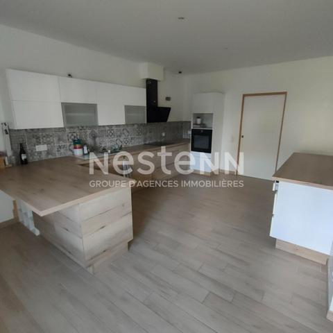 Maison 5 pièce(s) 182 m2