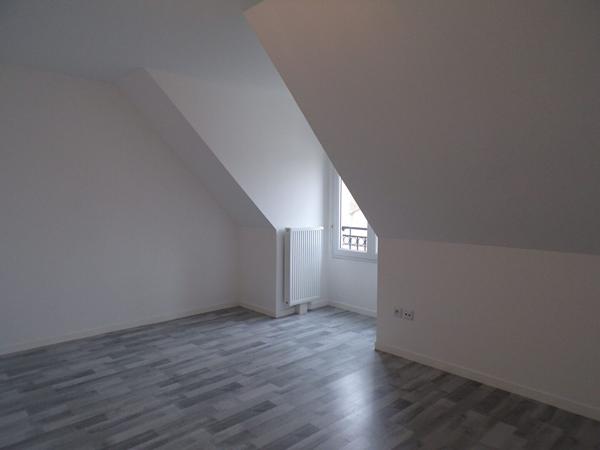 Exclusivité à Meaux : Superbe appartement 3 pièces au dernier étage à louer