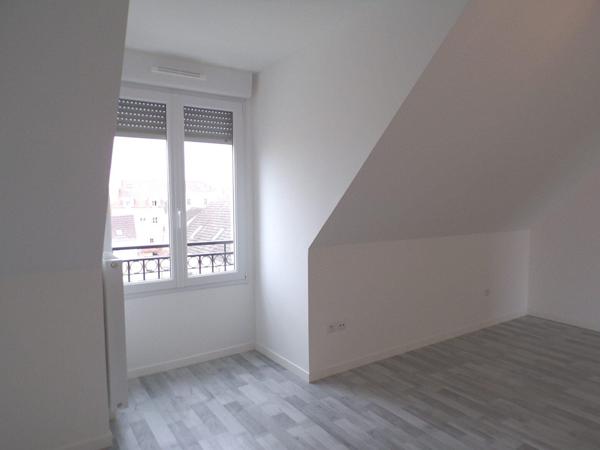Exclusivité à Meaux : Superbe appartement 3 pièces au dernier étage à louer