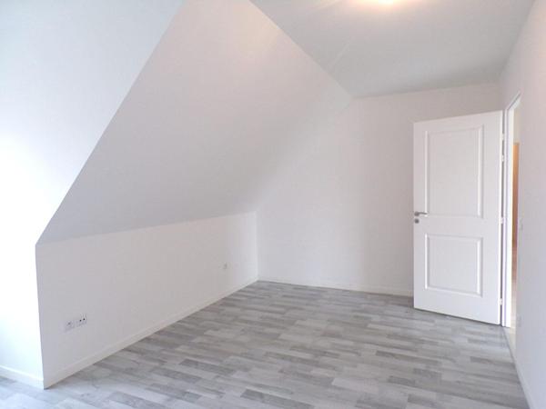 Exclusivité à Meaux : Superbe appartement 3 pièces au dernier étage à louer