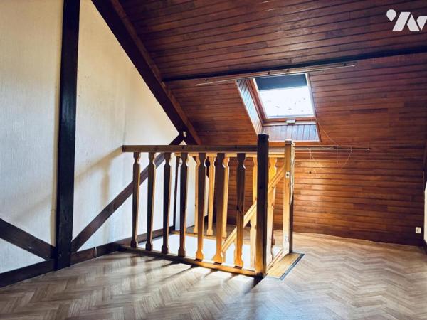 Pavillon sur sous sol  à Laval