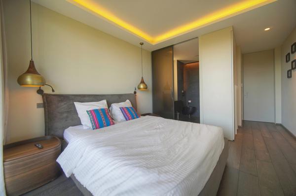 Villa contemporaine vue sur mougins  cadre bucolique  préservé