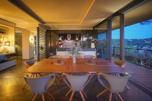 Villa contemporaine vue sur mougins  cadre bucolique  préservé
