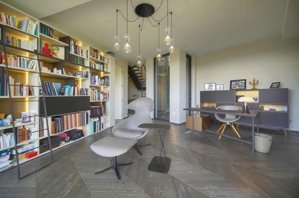Villa contemporaine vue sur mougins  cadre bucolique  préservé