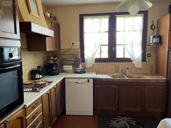 Maison à vendre à Saumur dans le Maine-et-Loire (49400), ref : 2018197