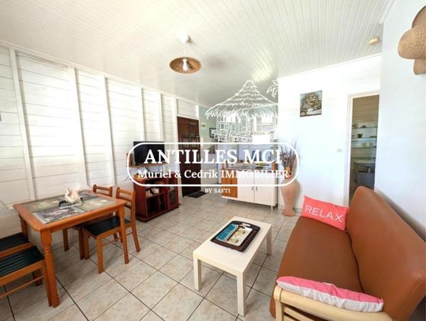 Villa créole rare calme avec rendement immédiat