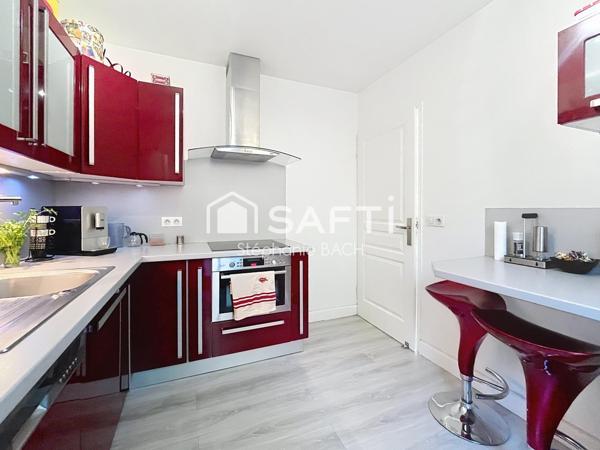 Une maison en triplex lumineuse dans un cadre privilégié.