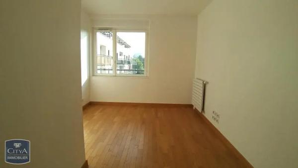 Appartement à louer 4 pièces 120.5m² Meaux (77100)