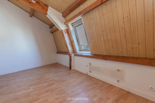 Appartement duplex 4 pièces – 74 m² – Dernier étage –