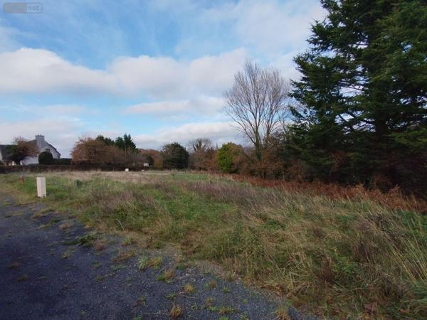 Terrain à Batir à vendre à Lannilis dans le Finistère (29870), ref : TAB/1011   
oré du bois