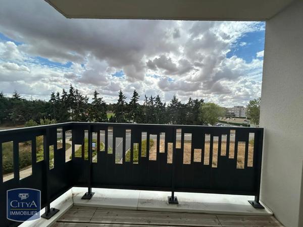 Appartement à louer 3 pièces 69.11m² Mainvilliers (28300)