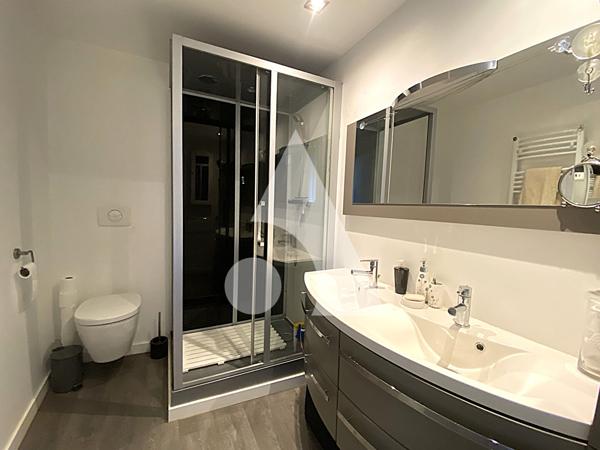 Appartement 3 pièces 93.8 m2