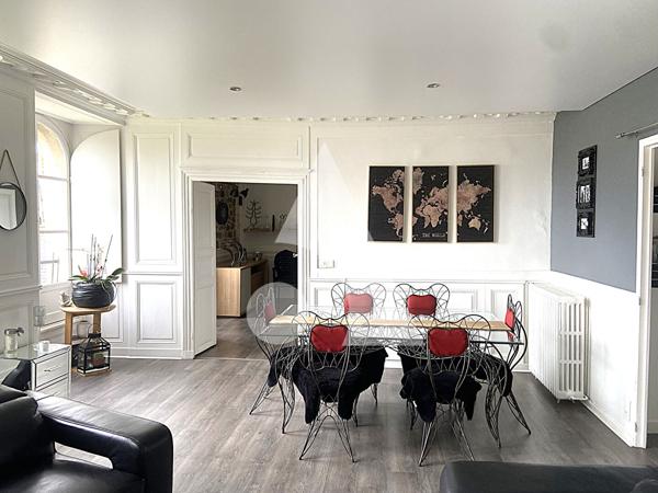 Appartement 3 pièces 93.8 m2